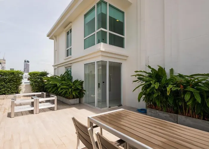 Apartment Ekkamai